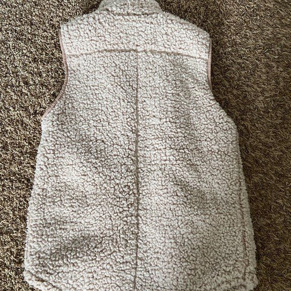 Sherpa Soft Women's Vest - Picture 2 of 3